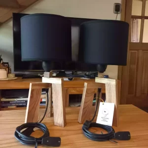 Velador nórdico en blanco y negro