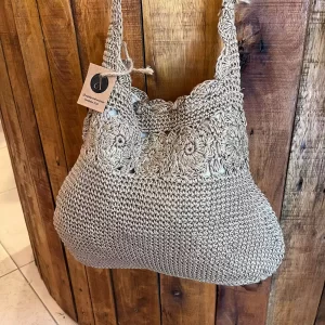 Bolso tejido color habano